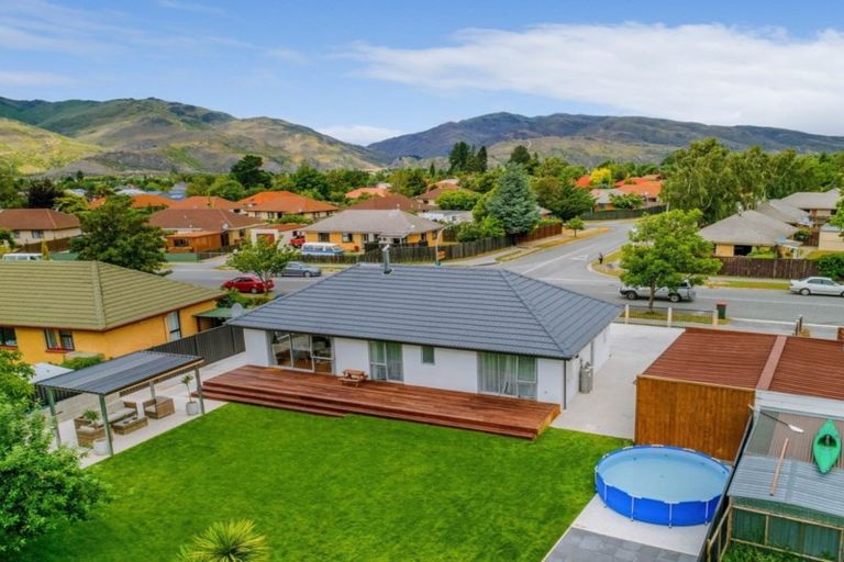 Photo of property in 140 Waenga Drive, Cromwell, 9310