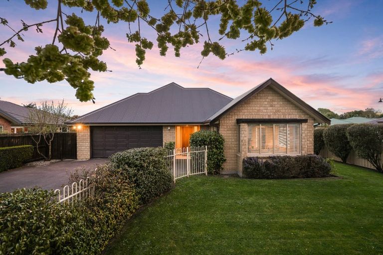 Photo of property in 33 Sanctuary Gardens, Shirley, Christchurch, 8052