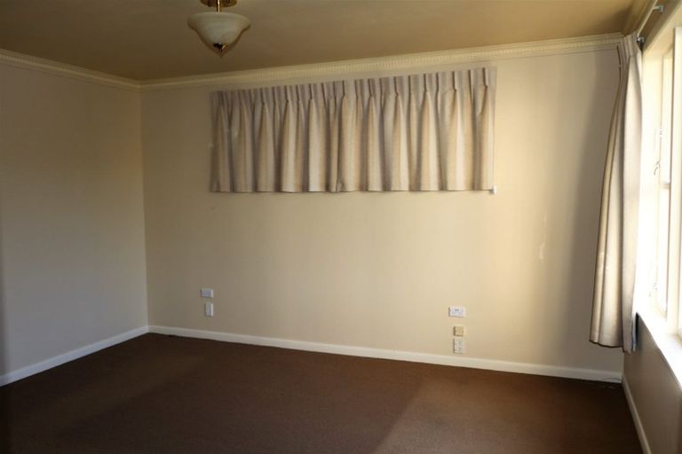 Photo of property in 10 Khouri Avenue, Karori, Wellington, 6012