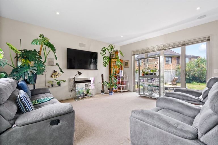 Photo of property in 28a Wairere Road, The Gardens, Auckland, 2105