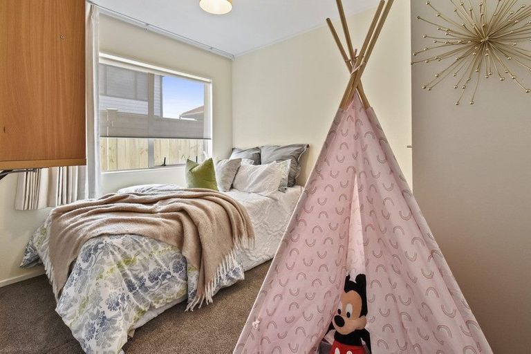 Photo of property in 21 Bledisloe Street, Papatoetoe, Auckland, 2104