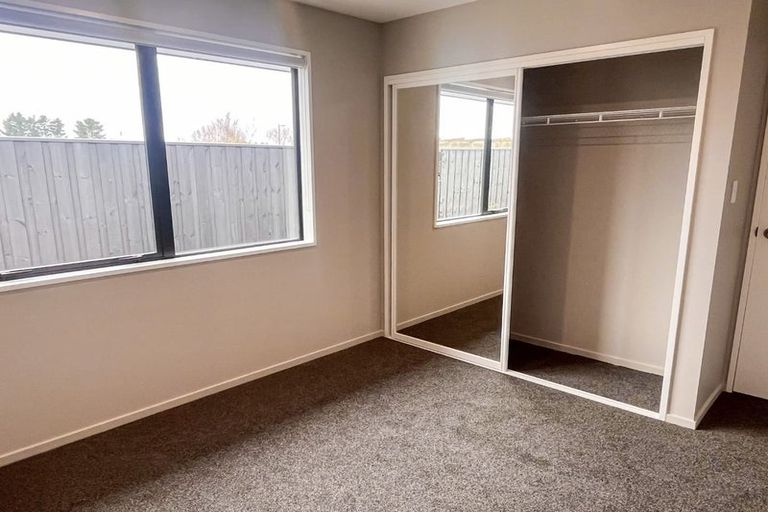 Photo of property in 33 Masefield Drive, Rolleston, 7614