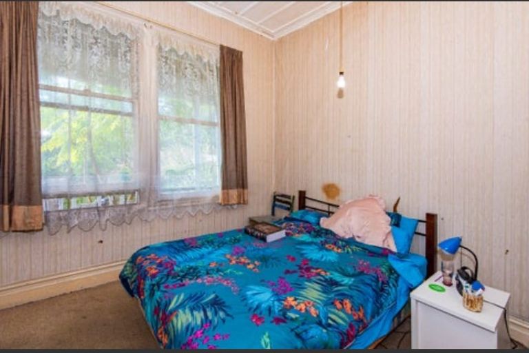 Photo of property in 39 Kamo Road, Regent, Whangarei, 0112