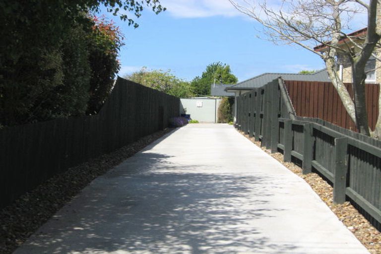 Photo of property in 8 Brockham Street, Casebrook, Christchurch, 8051