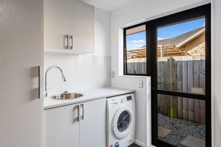 Photo of property in 15 Hideaway Gate, Parklands, Christchurch, 8083