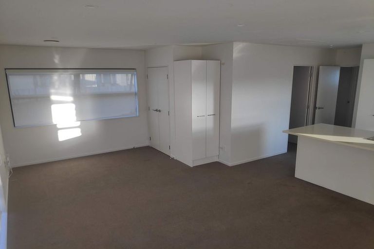 Photo of property in 18 Bahari Drive, Ranui, Auckland, 0612
