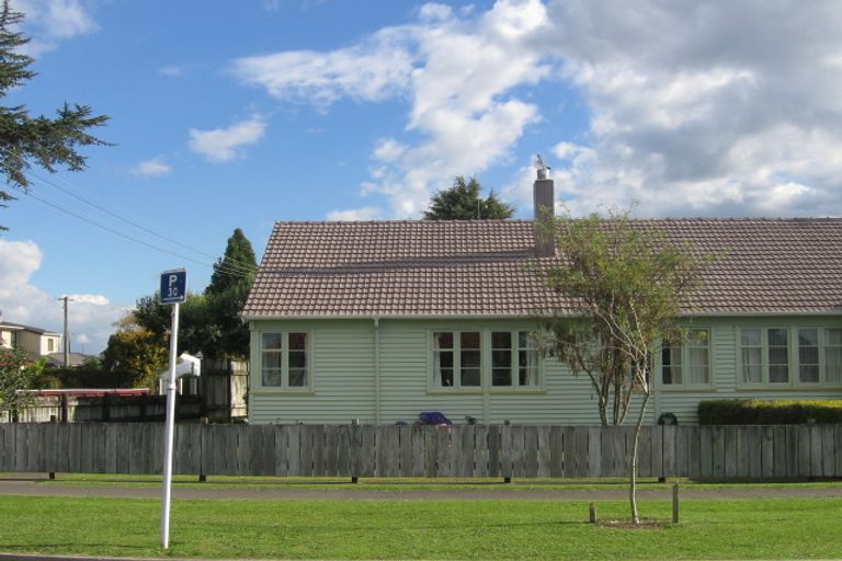 Photo of property in 2 Nineteenth Avenue, Tauranga South, Tauranga, 3112