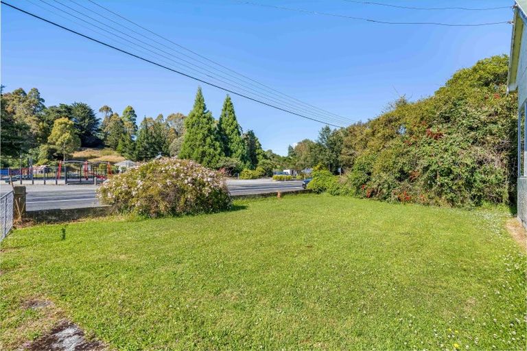 Photo of property in 2026 Lumsden-dipton Highway, Dipton, 9791