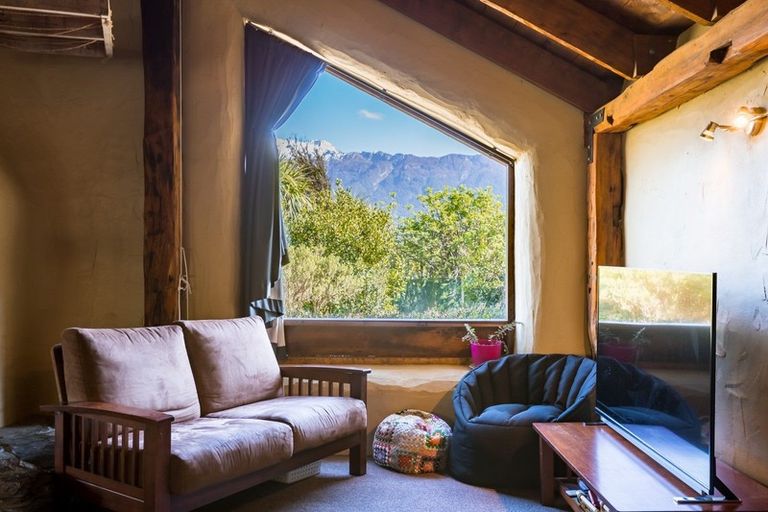 Photo of property in 2 Kea Street, Makarora, Wanaka, 9382