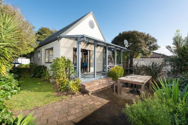 Photo of property in 128a Dickson Road, Papamoa Beach, Papamoa, 3118