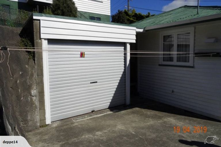 Photo of property in 9 Fraser Avenue, Johnsonville, Wellington, 6037