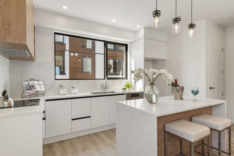 Photo of property in 8/14 Williamson Avenue, Belmont, Auckland, 0622