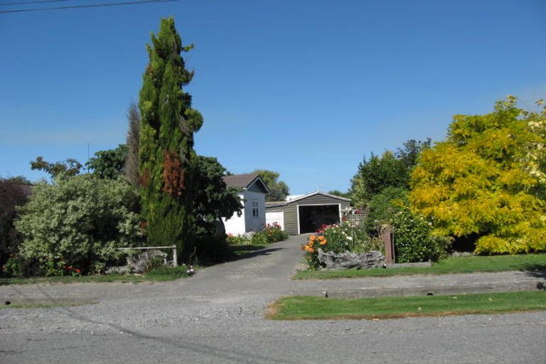 Photo of property in 8 Woodville Street, Leeston, 7632