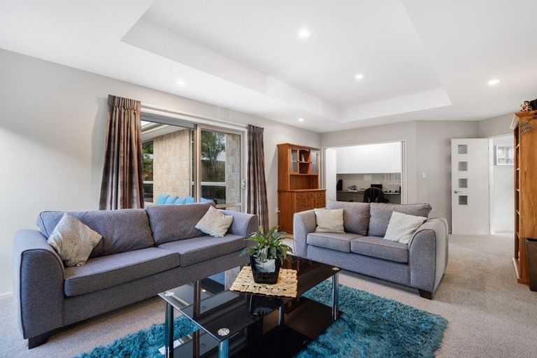 Photo of property in 30 Titirangi Crescent, Parklands, Christchurch, 8083