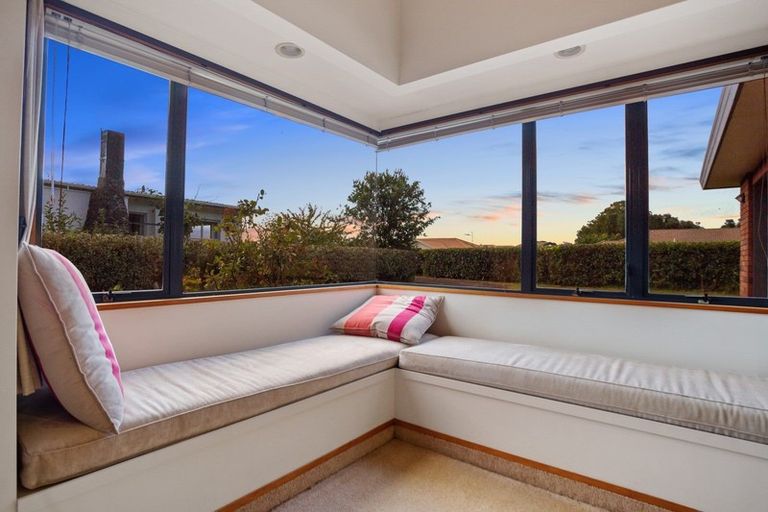 Photo of property in 22 Myrtle Drive, Omokoroa, 3114