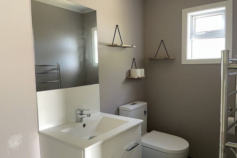 Photo of property in 43 Millar Street, Terrace End, Palmerston North, 4410