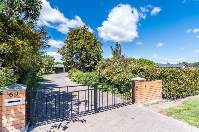 Photo of property in 69 Mcelwee Street, Jervoistown, Napier, 4112