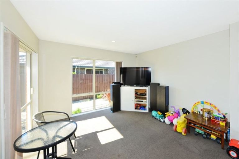 Photo of property in 46b Springs Road, Hornby, Christchurch, 8042
