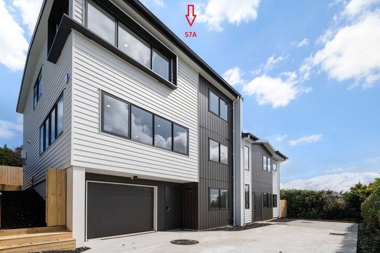 Photo of property in 57a Chequers Avenue, Glenfield, Auckland, 0629