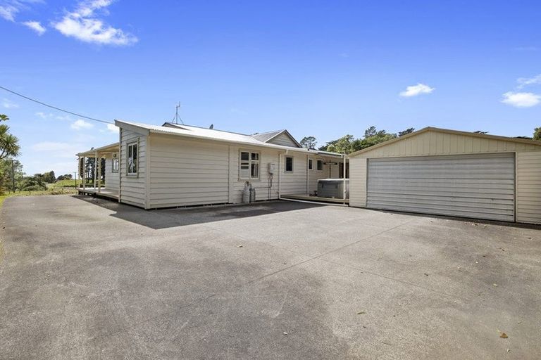 Photo of property in 443 Albert Road, Korito, New Plymouth, 4371