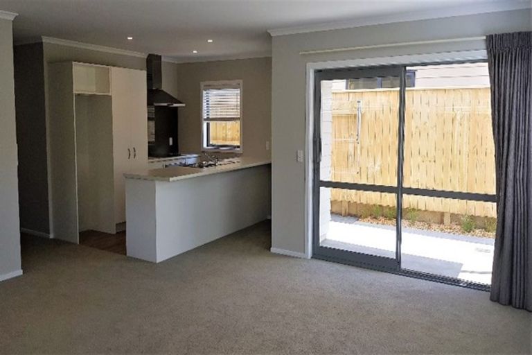 Photo of property in 5a Rata Street, Naenae, Lower Hutt, 5011