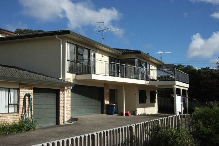 Photo of property in 14 St Clair Place, Browns Bay, Auckland, 0630