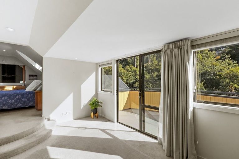 Photo of property in 79 Arawata Terrace, Sunshine Bay, Queenstown, 9300