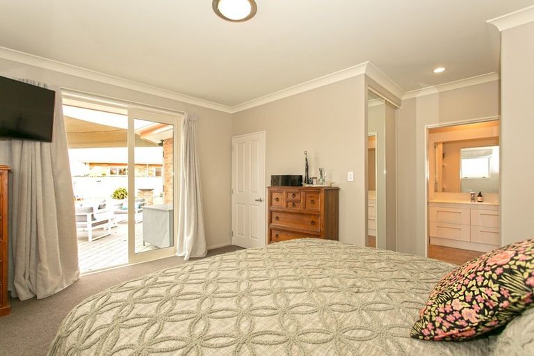 Photo of property in 6 Halston Close, Huntingdon, Ashburton, 7774