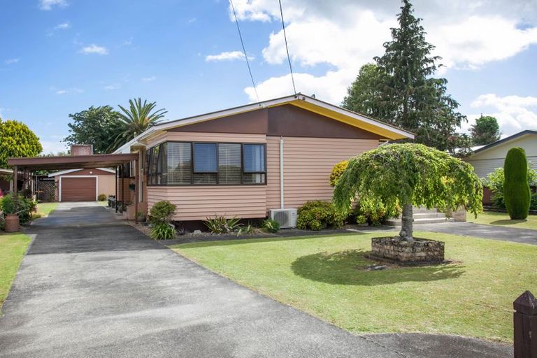 Photo of property in 29 Browning Street, Leamington, Cambridge, 3432