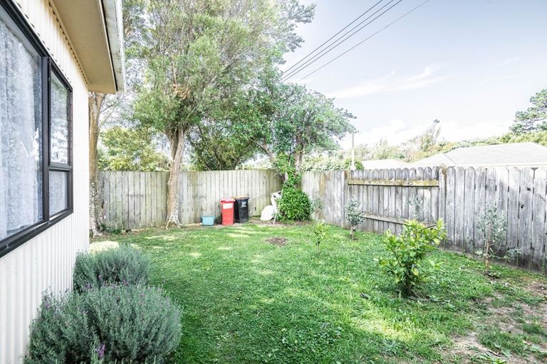 Photo of property in 1/29 Findlay Street, Tawa, Wellington, 5028