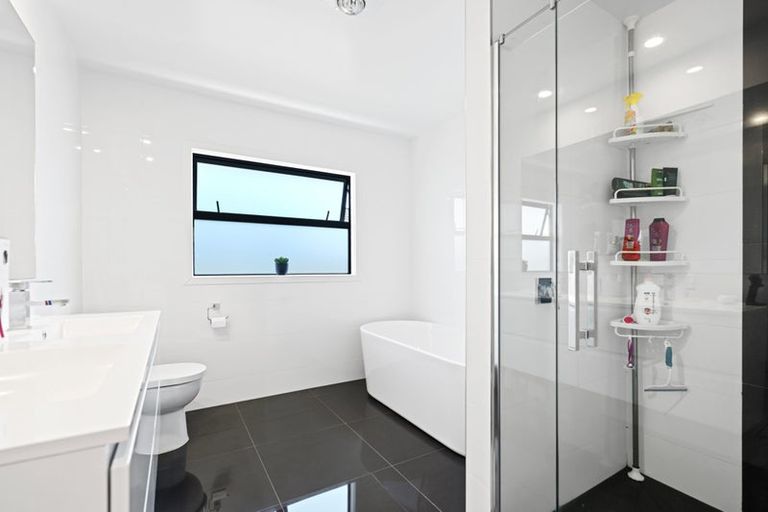 Photo of property in 5 Cordelia Court, Flagstaff, Hamilton, 3210