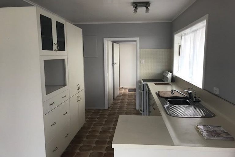 Photo of property in 254 Taita Drive, Taita, Lower Hutt, 5011