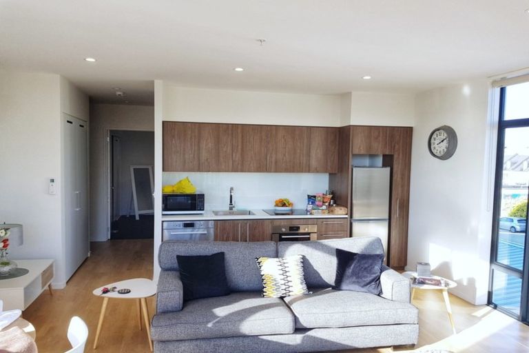 Photo of property in 1/50 Kilmore Street, Christchurch Central, Christchurch, 8013