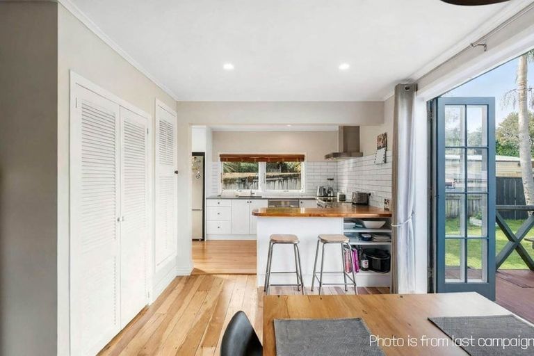 Photo of property in 500 Swanson Road, Ranui, Auckland, 0612