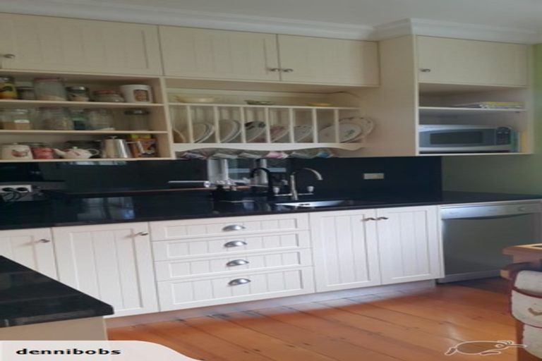 Photo of property in 23 Delhi Crescent, Khandallah, Wellington, 6035