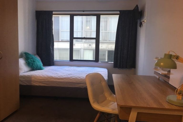 Photo of property in Orange Apartments/victoria Centr, 405/169 The Terrace, Wellington Central, Wellington, 6011