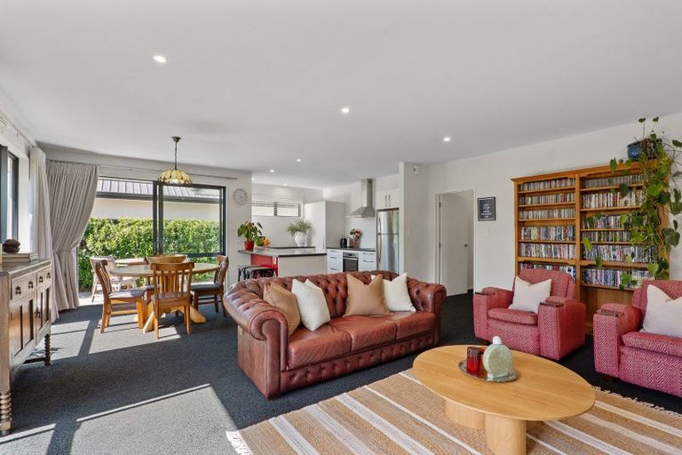 Photo of property in 82 Condell Avenue, Papanui, Christchurch, 8053