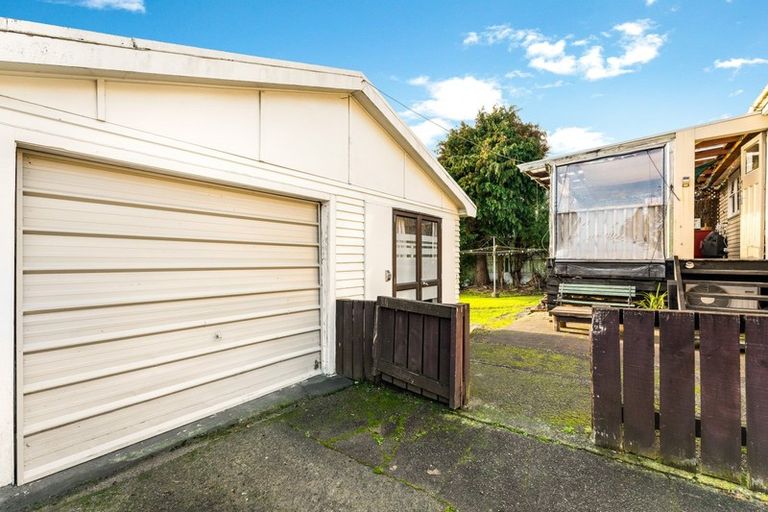 Photo of property in 14 Fraser Street, Wainuiomata, Lower Hutt, 5014