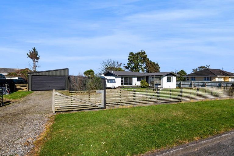 Photo of property in 197 Bridge Street, Eltham, 4322