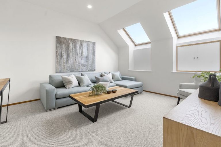 Photo of property in 105 Waterside Crescent, Gulf Harbour, Whangaparaoa, 0930