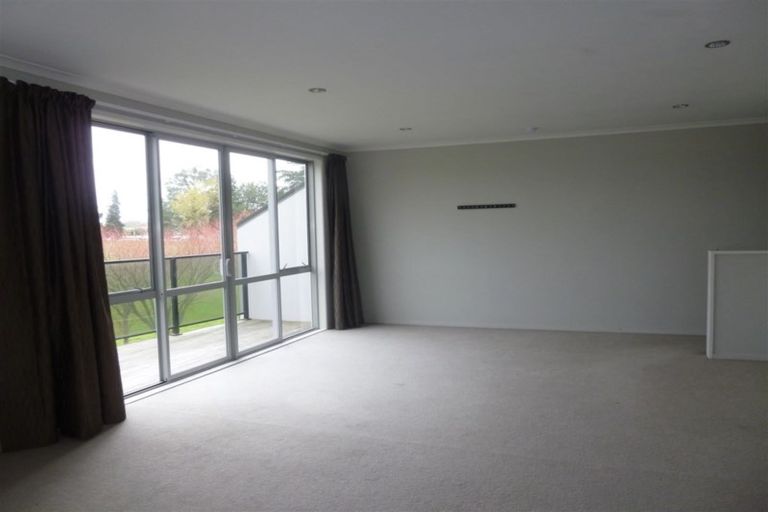 Photo of property in 9/6 Page Place, Hamilton East, Hamilton, 3216