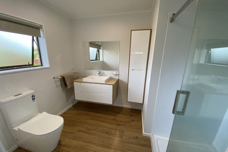 Photo of property in 31 Tiverton Crescent, Whalers Gate, New Plymouth, 4310