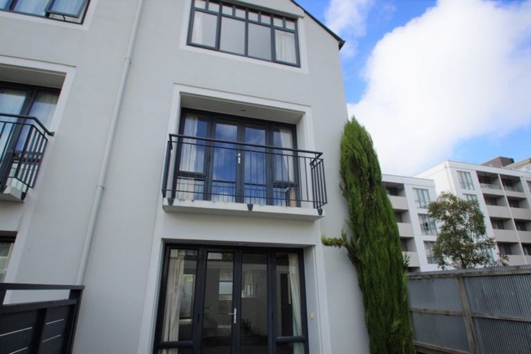 Photo of property in 226 Gloucester Street, Christchurch Central, Christchurch, 8011