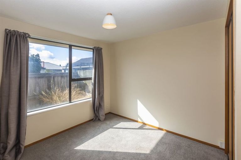 Photo of property in 2/361 Main South Road, Hornby, Christchurch, 8042