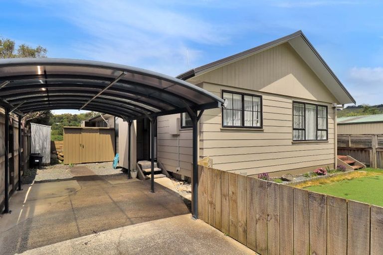 Photo of property in 84 Gillespies Road, Birchville, Upper Hutt, 5018