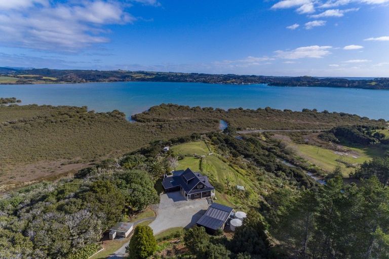 Photo of property in 258 Hihi Road, Mangonui, 0494