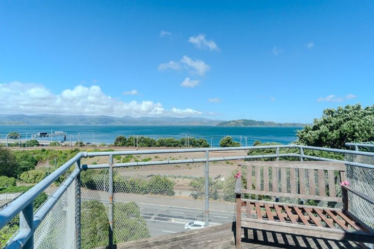 Photo of property in 24/2 Onslow Road, Khandallah, Wellington, 6035