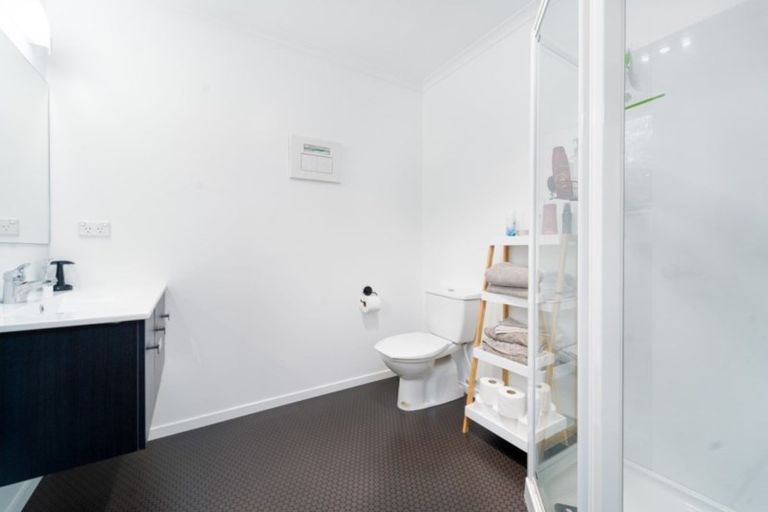 Photo of property in 78 Regent Street, Martinborough, 5711