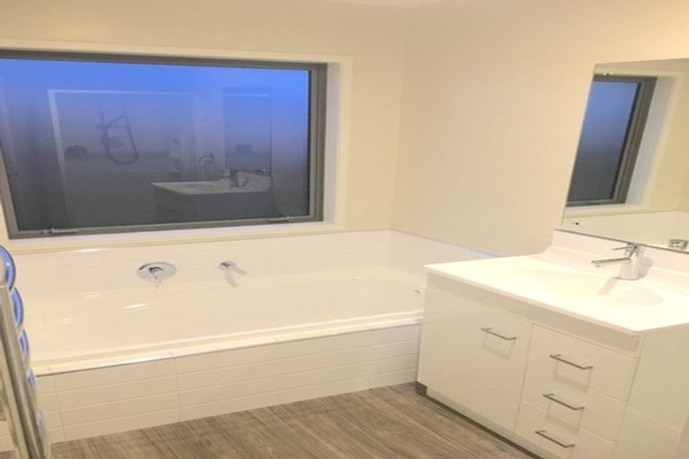 Photo of property in 24 Porter Street, Wigram, Christchurch, 8042