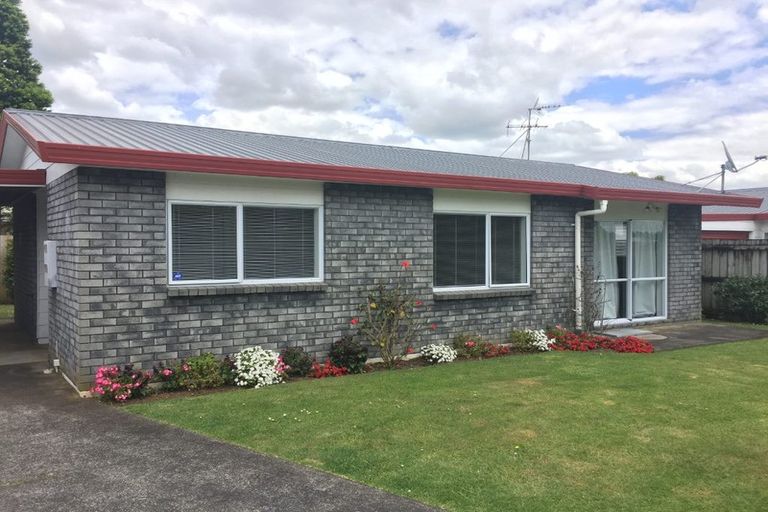 Photo of property in 74 West Street, Pukekohe, 2120